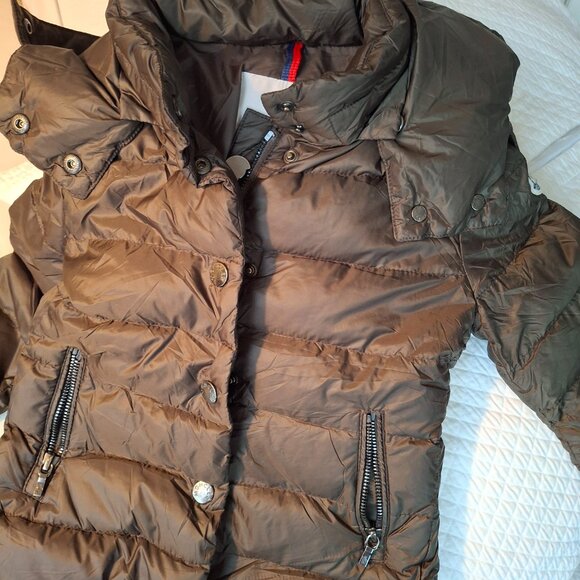 Moncler puffer jacket kids size 4 - Picture 7 of 9